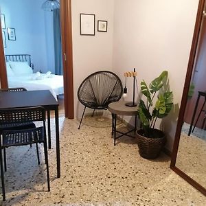 Minimal Studio Varnava Square - Kallimarmaro Area