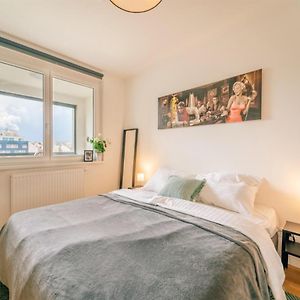 Appartement à 2 Chambres à Coucher
