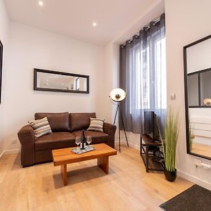 Appartement à 2 Chambres à Coucher