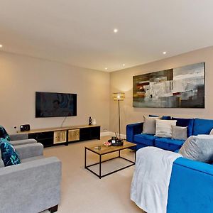 Appartement à 3 Chambres à Coucher