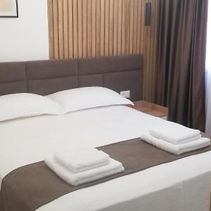 2A Near Blloku Area Apartment
