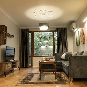 Jasmine Central Apartment