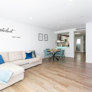 Fabuloso Apartamento Nuevo Con Parking Y Piscina
