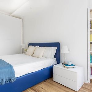 Luxnest I Porta Nuova Milan - Via Pirelli