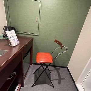 Studio Lit King-Size