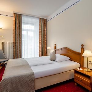 Chambre Lit Queen-Size