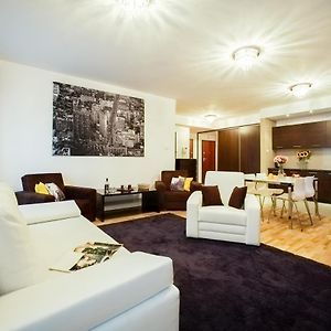 Platinum Towers Central Apartments