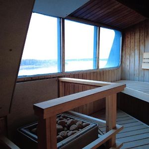 Cabine