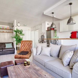 Luxurious Studio Republique Pierre Levé Free Netflix