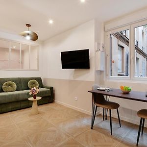 Superbe Studio- 5P- Bonne Nouvelle/ Gare De L'Est - D