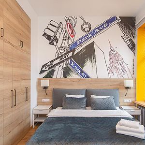 Modern Vilnius Old Town Apartment With Free Parking