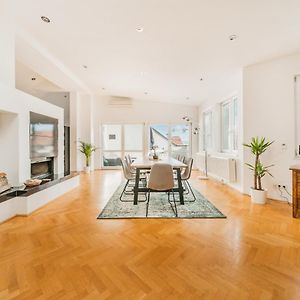 Penthouse Apartment - Sauna - Terrasse - Kamin - Ac