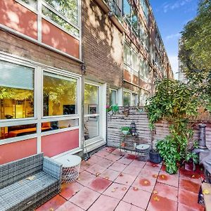 Charming 2-Bedroom Maisonette With Private Garden