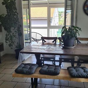 Maison Familiale Avec Jardin Clos Et Barbecue