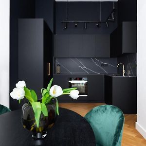 Appartement à 2 Chambres à Coucher