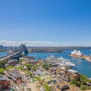 Comfy One Bedroom Apartment In Heart Of The Rocks