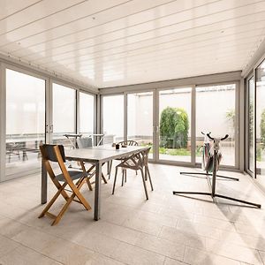 Renovated Apt With Garden & Veranda!