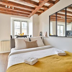 Cosy And New Studio In The Heart Of Paris