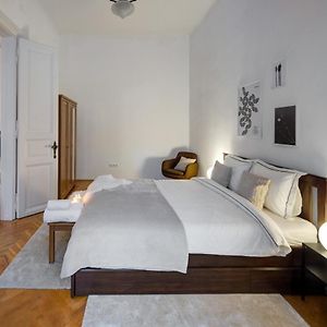 Appartement Familial à 2 Chambres à Coucher