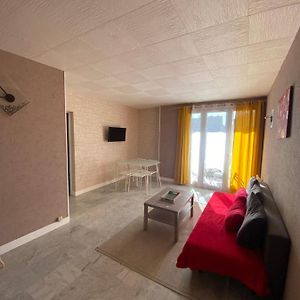 Spacieux appartement avec balcon Béziers Centre