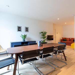 Appartement à 3 Chambres à Coucher