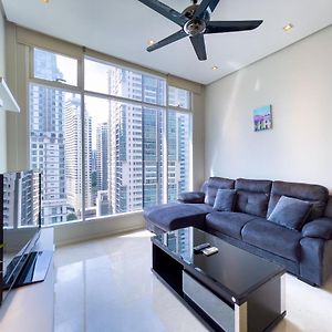 Soho Suites Klcc By I.Desk