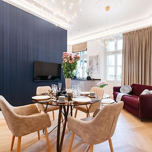 Dandelion Apartment - Loftaffair