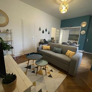 Le Charmant De Rompsay, Familial & Moderne