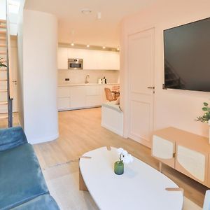 Appartement à 2 Chambres à Coucher