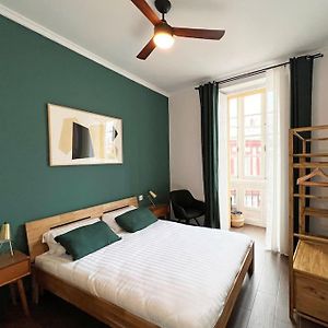 Appartement à 2 Chambres à Coucher