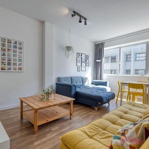 Appartement à 2 Chambres à Coucher