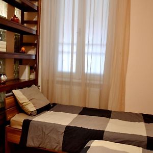 Gabriel Apartment