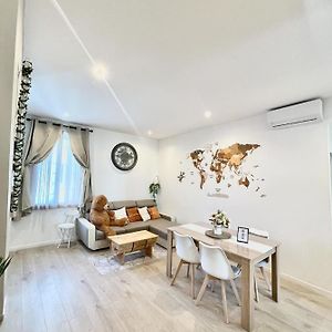 Appartement à 2 Chambres à Coucher