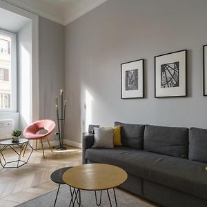 Appartement à 3 Chambres à Coucher