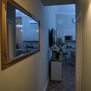 Pj Apartment