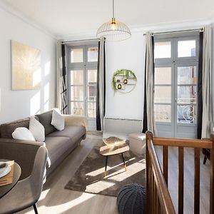 Appartement à 2 Chambres à Coucher
