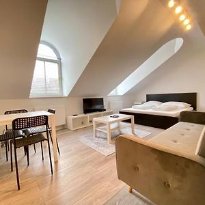 Central Apartment In Vienna Near Metro