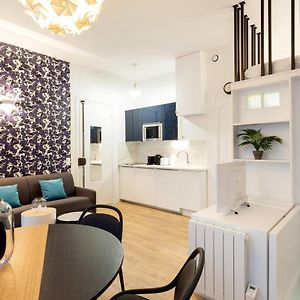 Appartement à 2 Chambres à Coucher