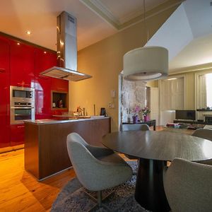 Appartement à 2 Chambres à Coucher