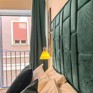 Studio Flat - Piazza San Cosimato By Yourhost