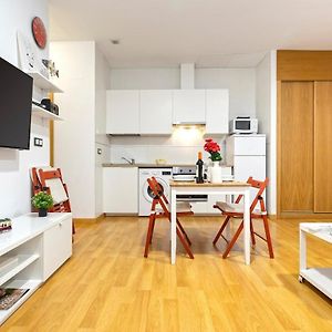 -Malagasunapts- Freeparking Shared Pool