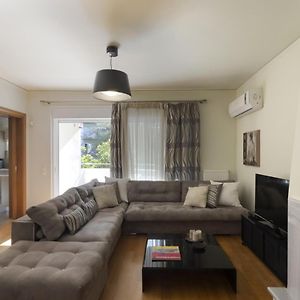 Appartement à 3 Chambres à Coucher