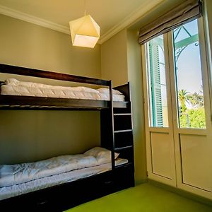 Dormitory Room Mixed