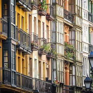 Cultura Y Gastronomia En El Casco Viejo
