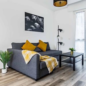 Appartement à 2 Chambres à Coucher