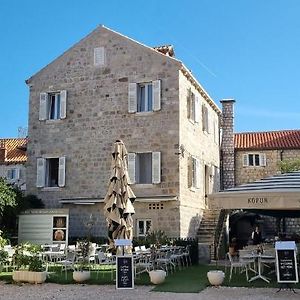 Apartments Vlaho