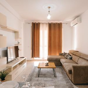 Rs Place 1-Bedroom Apartment
