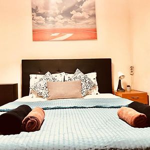Appartement à 3 Chambres à Coucher