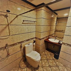 Suite à 2 Chambres à Coucher