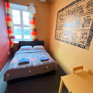 Chambre Budgétée Lit King-Size